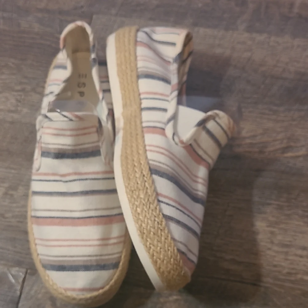 Esprit Nadine Striped Size 9 Espadrilles Flat Casual Shoes Neutrals